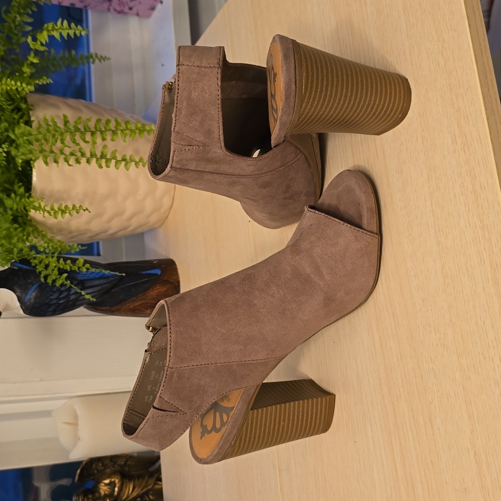 New Suede Sandals